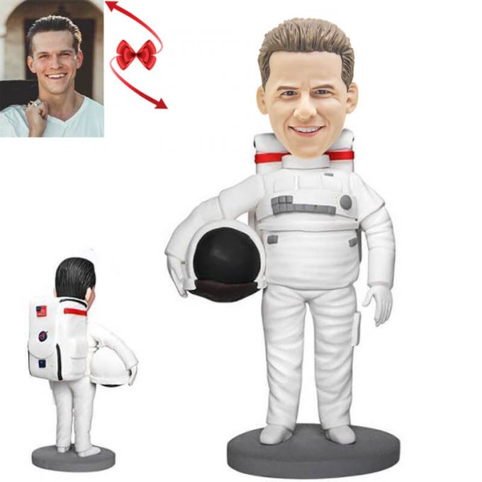 A stronaut Custom Bobblehead