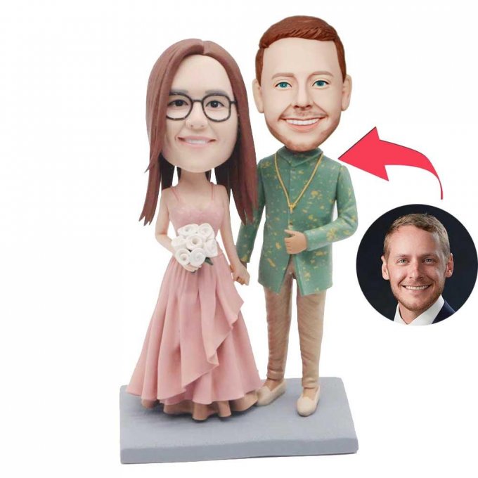 Custom Wedding Bobbleheads In Retro Dressed