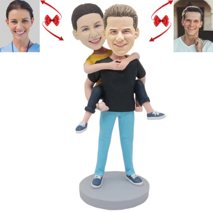 Happy Couple Custom Bobblehead